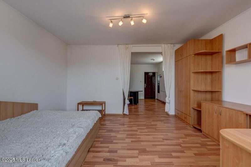 Garsoniera spatioasa, strada curata si linistita in cartierul Rahova