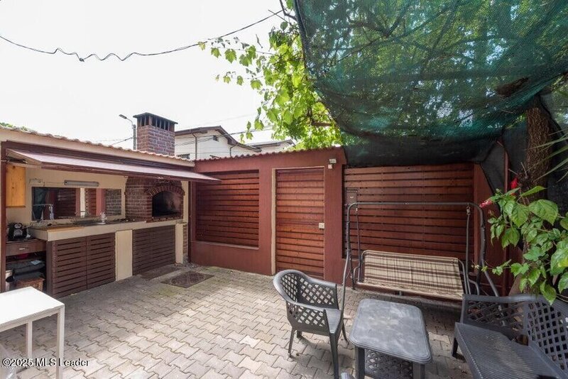 Garsoniera spatioasa, strada curata si linistita in cartierul Rahova